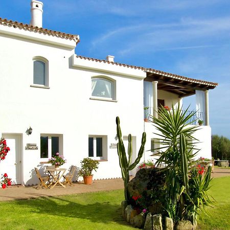 La Dimora Di Amaranta Apartman Baja Sardinia Kültér fotó